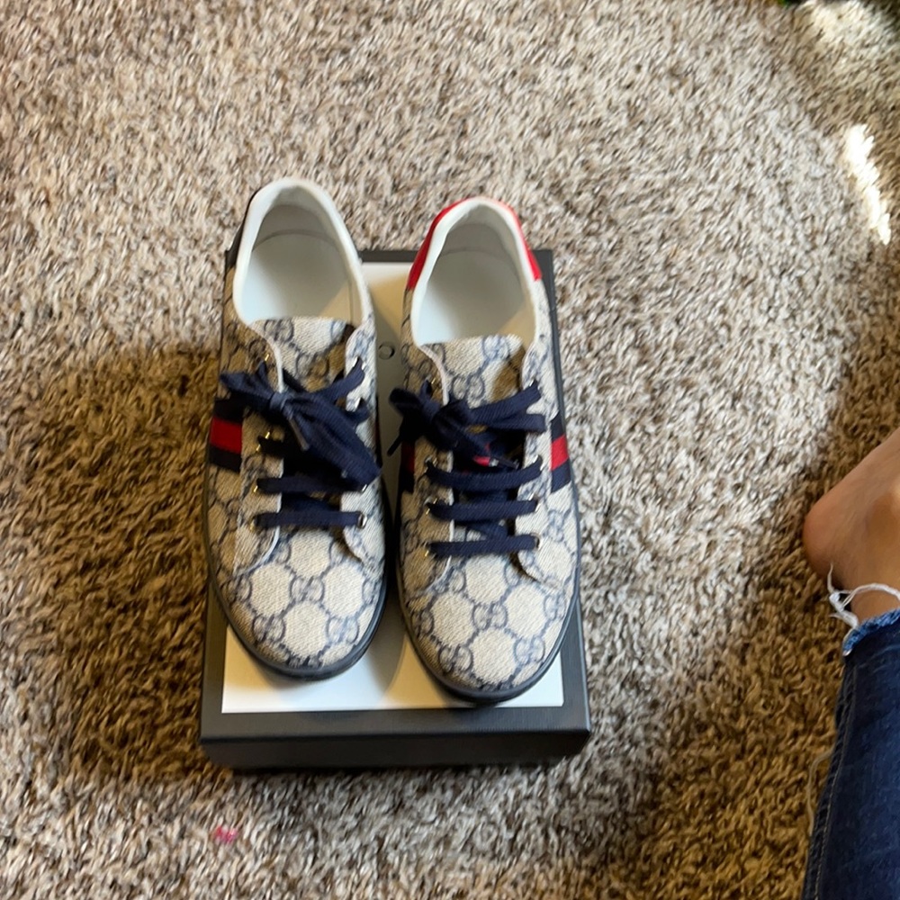 Kids Gucci shoes